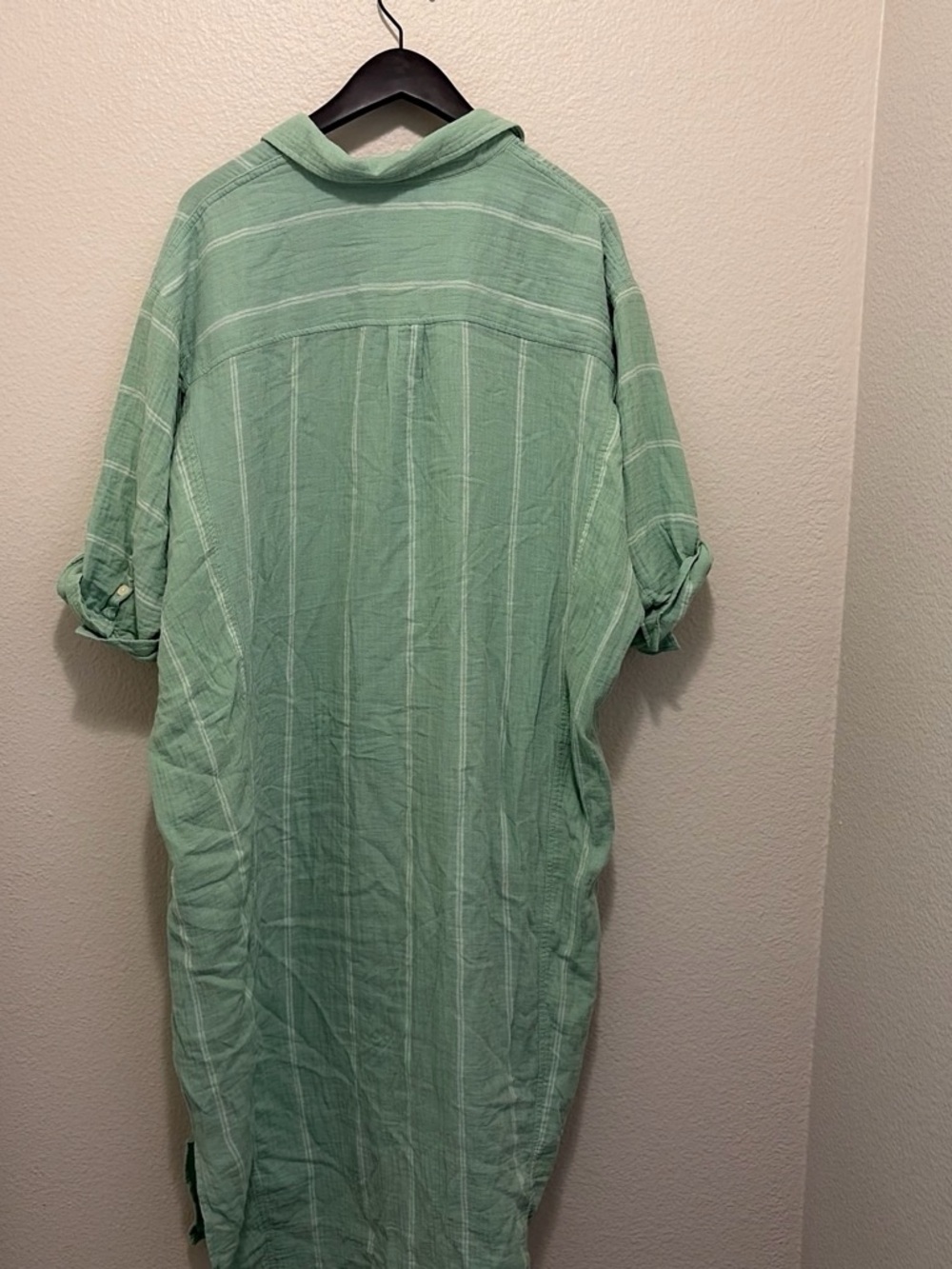 Label Only - No Visible Jeans Style - Picture 3 of 3